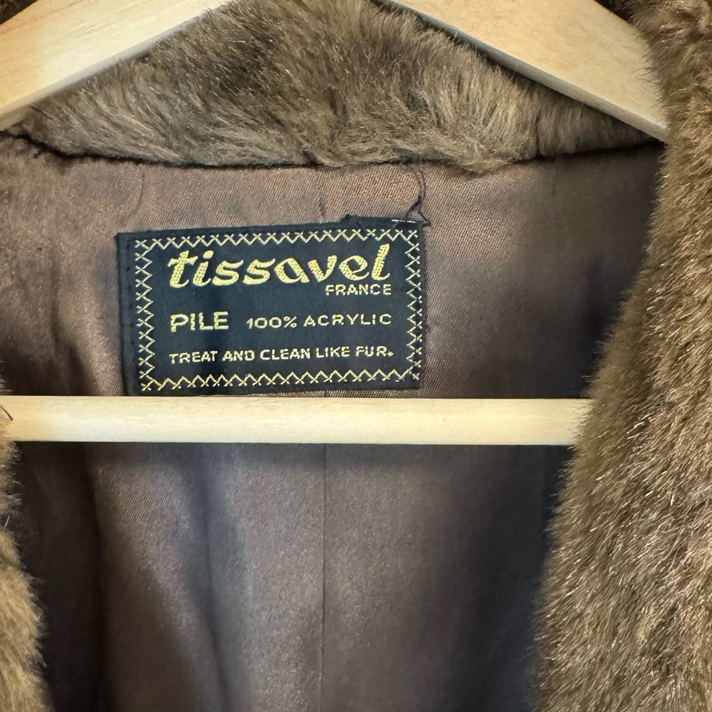 Tissavel of France Brown Faux Fur Cape/Bolero - Picture 2 of 4
